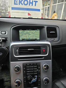 Volvo V60 Cross Country, снимка 5