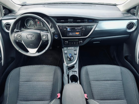 Toyota Auris 1.8, снимка 11
