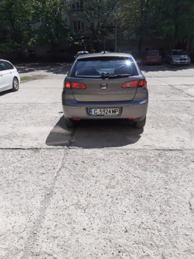 Seat Ibiza 1.4i , снимка 5 - Автомобили и джипове - 45283424