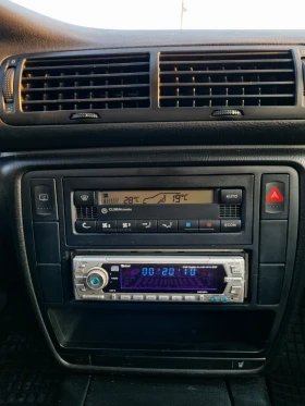 VW Passat 1.6 - 3699 лв. - 23724461 11