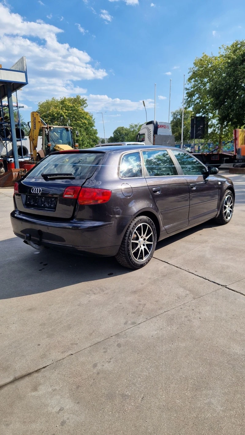 Audi A3 2.0 TDI Quattro 140к.с, снимка 7 - Автомобили и джипове - 46742251