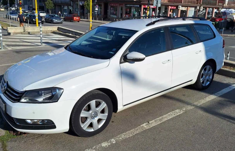 VW Passat 2.0 TDI, снимка 2 - Автомобили и джипове - 47220975