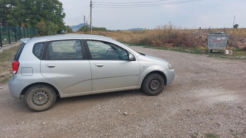 Chevrolet Kalos, снимка 4 - Автомобили и джипове - 47305931