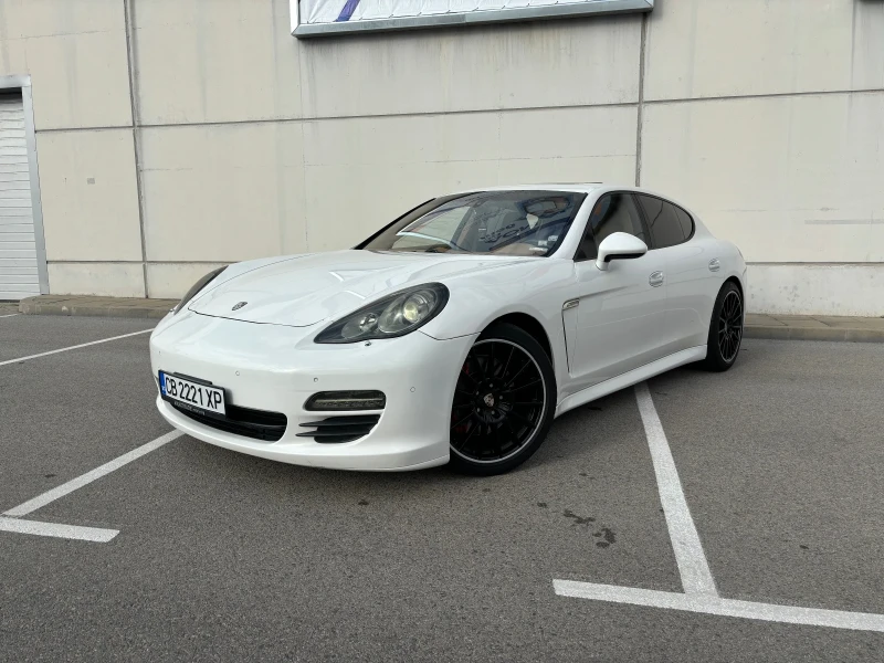 Porsche Panamera GTS 300kc 4x4 140 000km Сменени Вериги, снимка 2 - Автомобили и джипове - 47924743