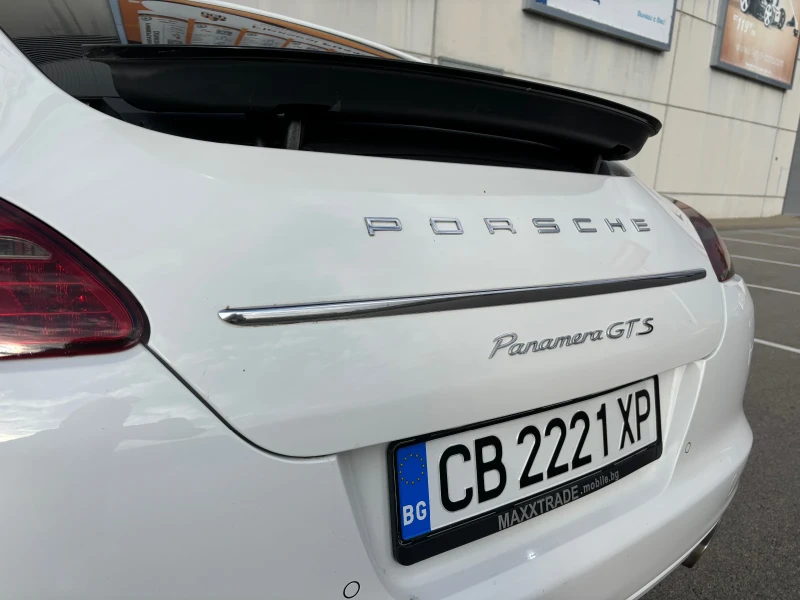 Porsche Panamera GTS 300kc 4x4 140 000km Сменени Вериги, снимка 3 - Автомобили и джипове - 47924743