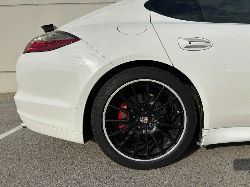 Porsche Panamera GTS 300kc 4x4 140 000km Сменени Вериги, снимка 9 - Автомобили и джипове - 47924743