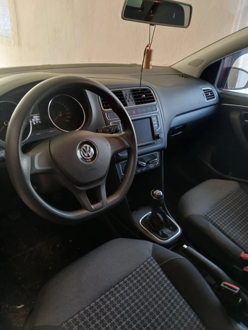 VW Polo 1.4TDI, снимка 5 - Автомобили и джипове - 48610588