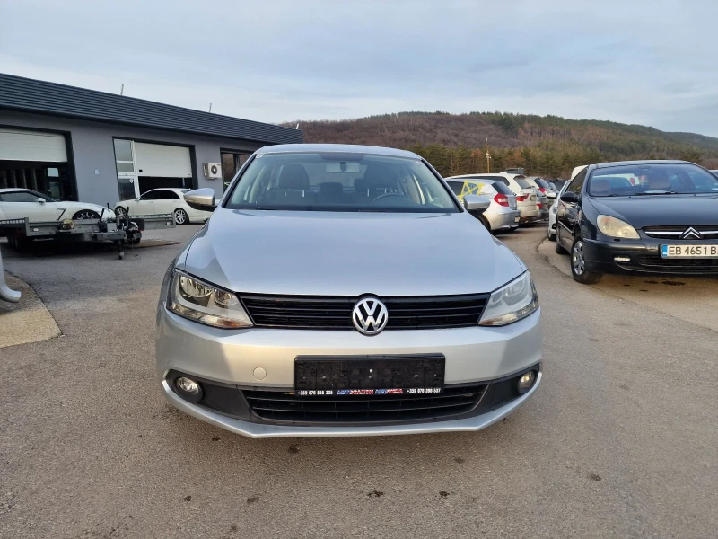 VW Jetta 1.2TSI, снимка 1 - Автомобили и джипове - 49132186