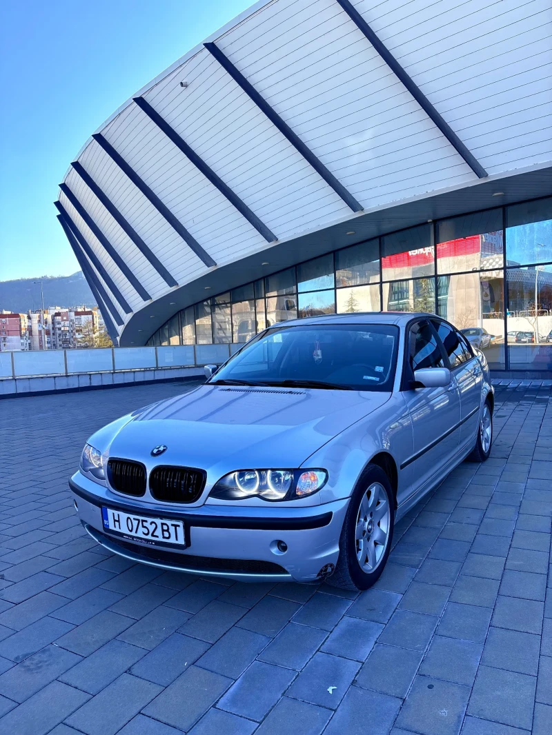 BMW 320, снимка 1 - Автомобили и джипове - 49392493