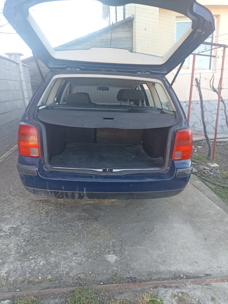 VW Passat, снимка 5 - Автомобили и джипове - 49421887