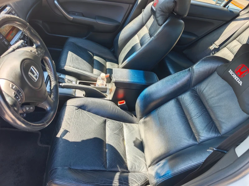 Honda Accord, снимка 9 - Автомобили и джипове - 51819320