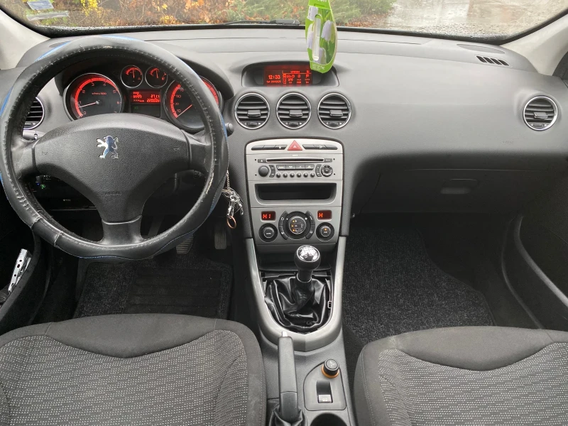 Peugeot 308 SW 1.6 LPG, снимка 13 - Автомобили и джипове - 52595850