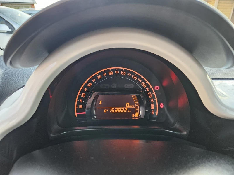 Renault Clio FACELIFT LED NAVI EURO6, снимка 13 - Автомобили и джипове - 52771271