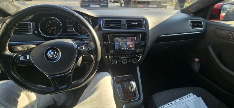 VW Jetta GLI, снимка 14 - Автомобили и джипове - 52857254