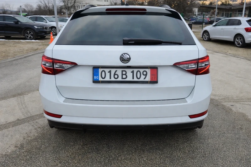 Skoda Superb НОВ ВНОС* LUX* CANTON* ПАНОРАМА* КАТО НОВА* , снимка 5 - Автомобили и джипове - 53169892