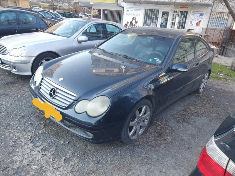 Mercedes-Benz C 220, снимка 8 - Автомобили и джипове - 31473117