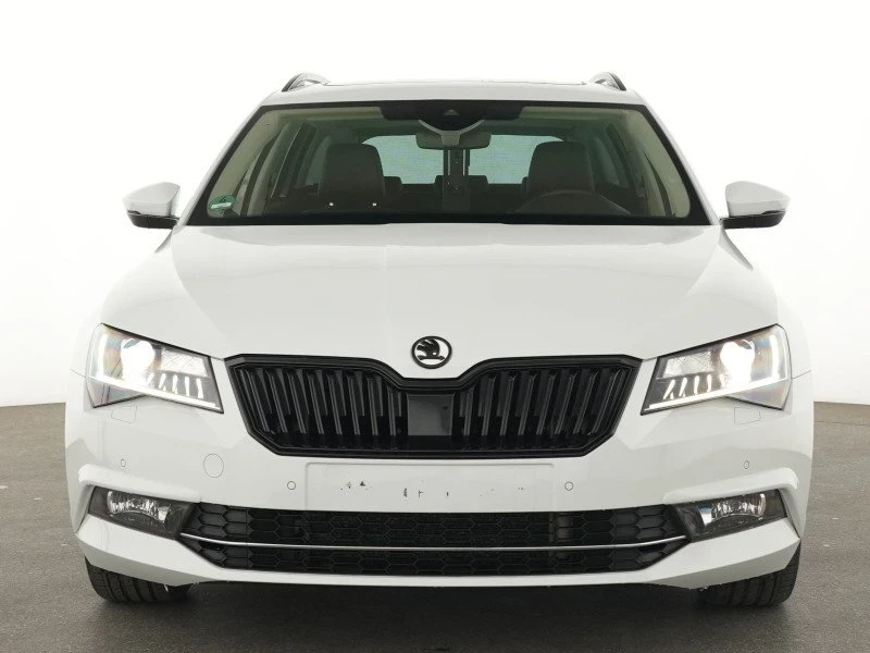 Skoda Superb ОЧАКВАН ВНОС* КАТО НОВА* 2.0 TDI 190к.с.  - изображение 2