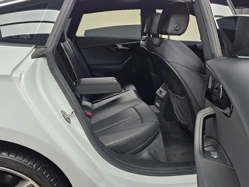 Audi A5 2.0 TDI Quattro, снимка 12 - Автомобили и джипове - 54145844