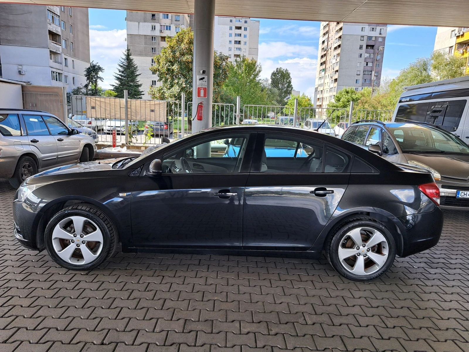 Chevrolet Cruze 1.6i16V 116PS.GPL ITALIA - изображение 4