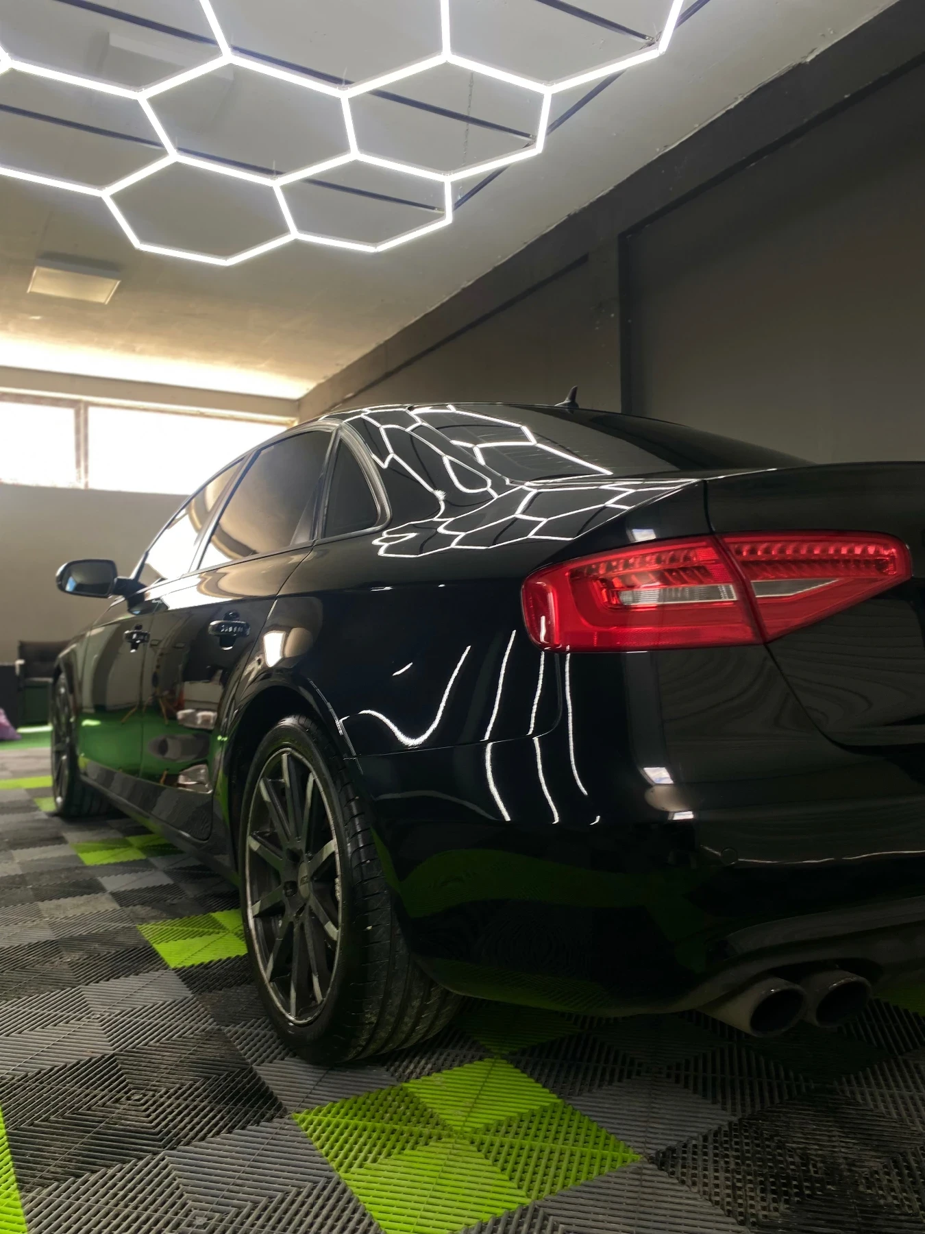 Audi A4 1.8 TFSI - изображение 6