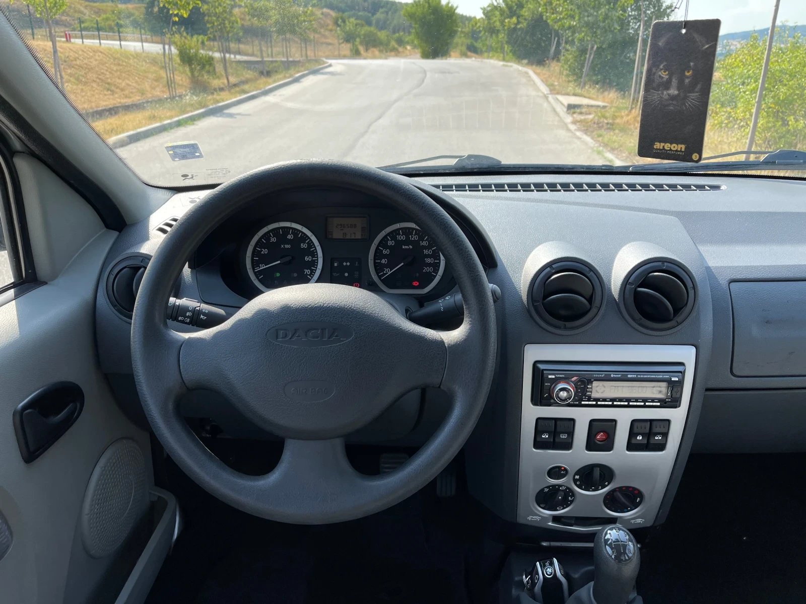 Dacia Logan 1.6/Климатик - изображение 9