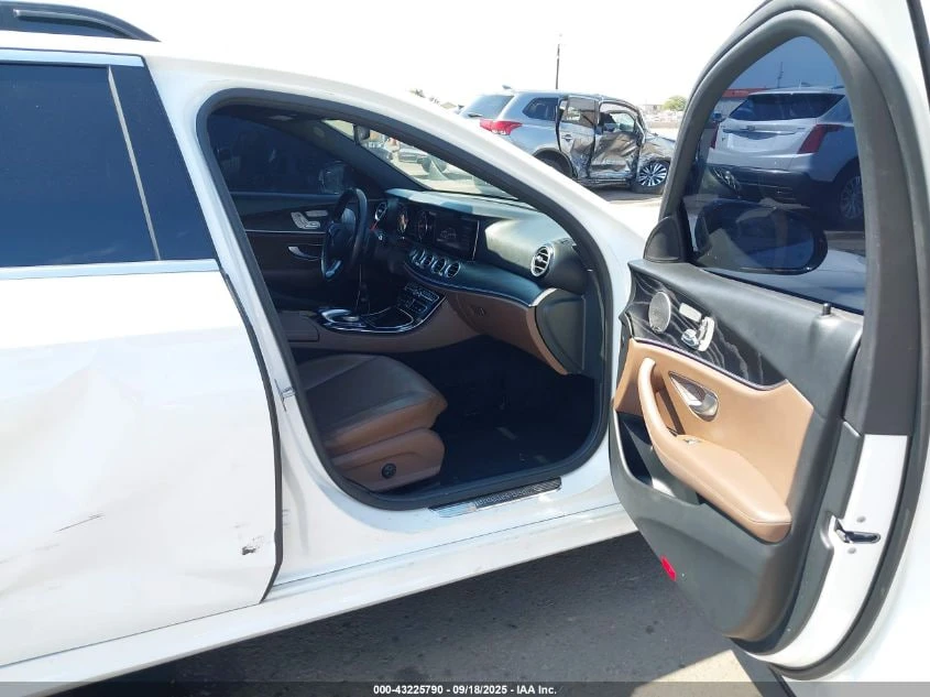 Mercedes-Benz E 300 *  *    *   *  | Mobile.bg   12