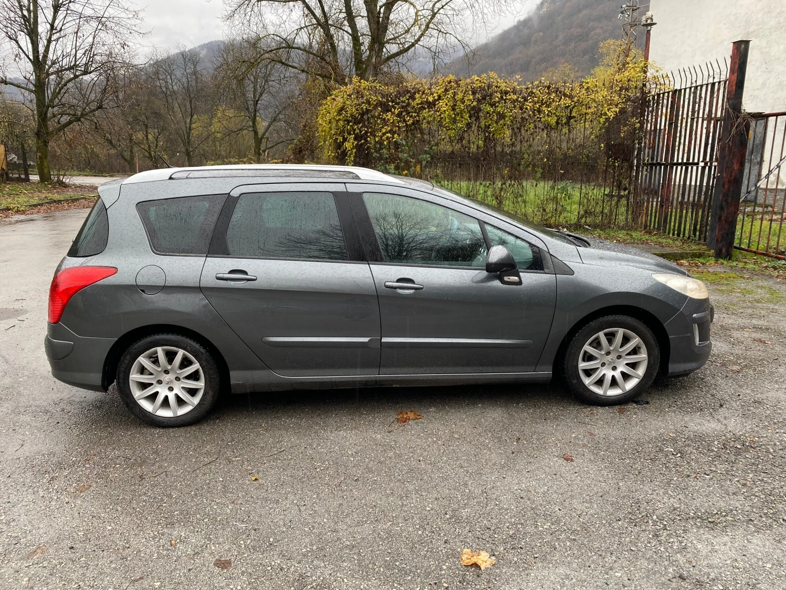 Peugeot 308 SW 1.6 LPG - изображение 4