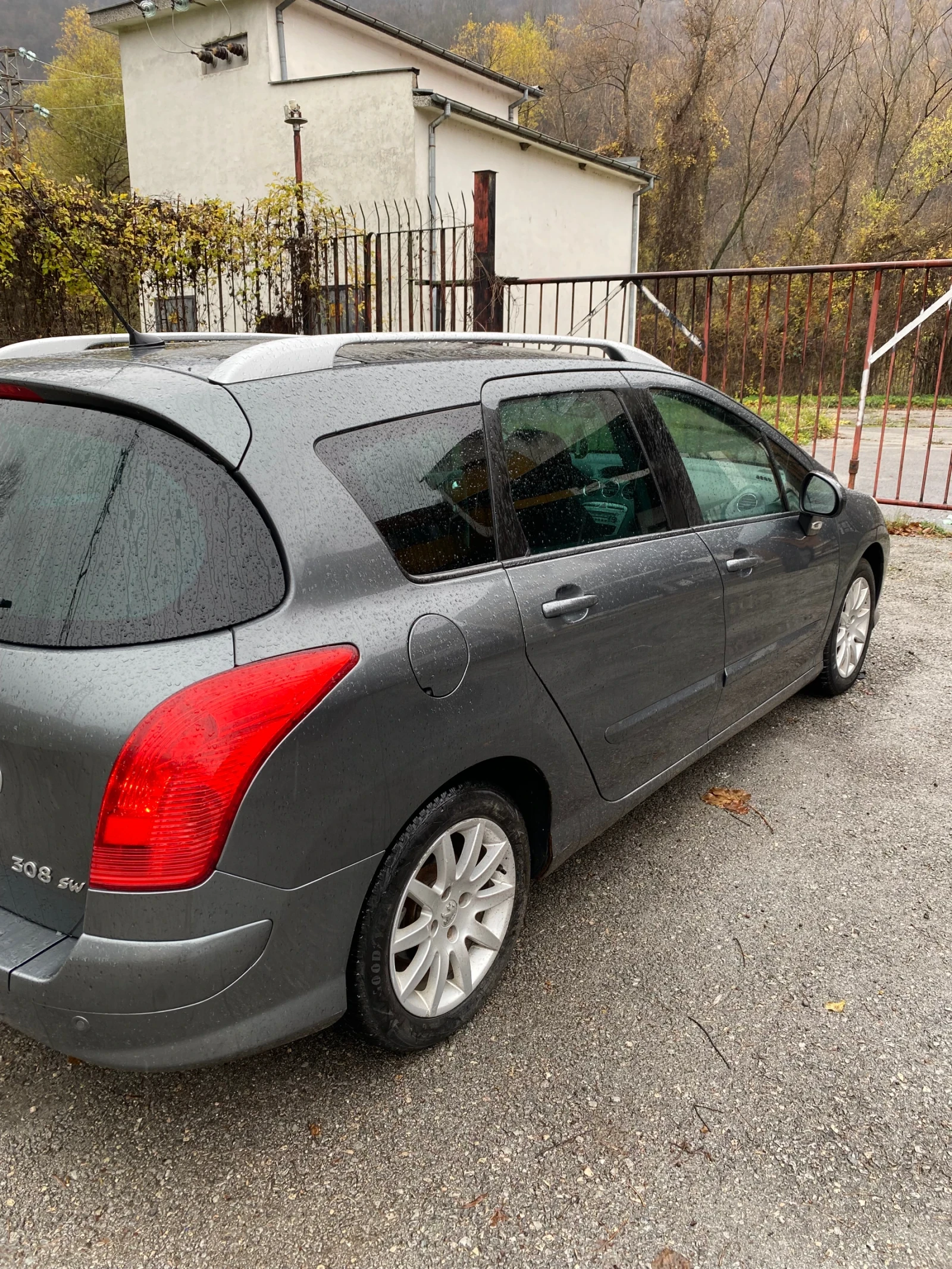 Peugeot 308 SW 1.6 LPG - изображение 5