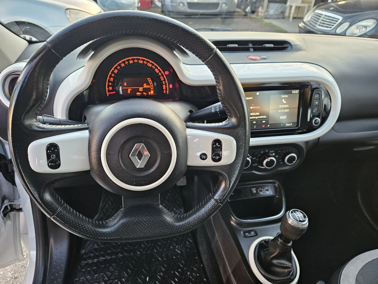 Renault Clio FACELIFT LED NAVI EURO6 | Mobile.bg � ����������� 12