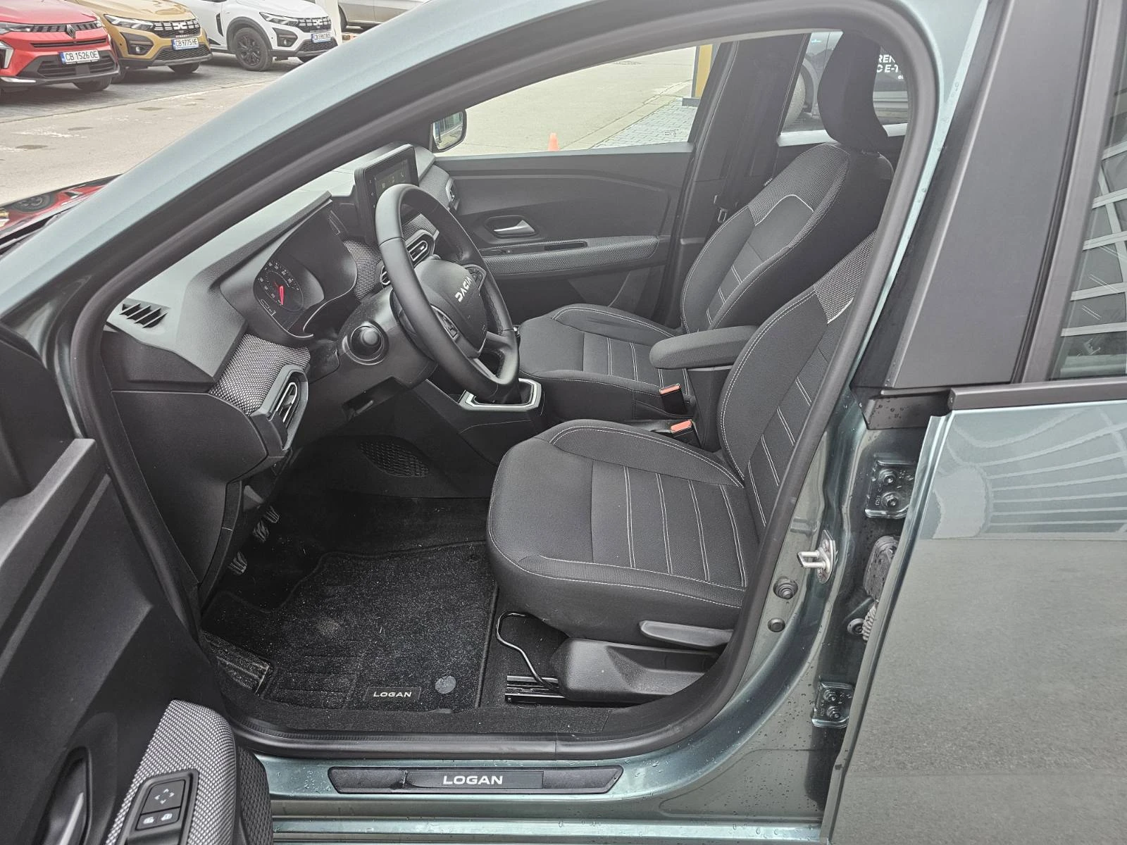 Dacia Logan 1.0 TCe 100 LPG, снимка 14 - Автомобили и джипове - 54123958