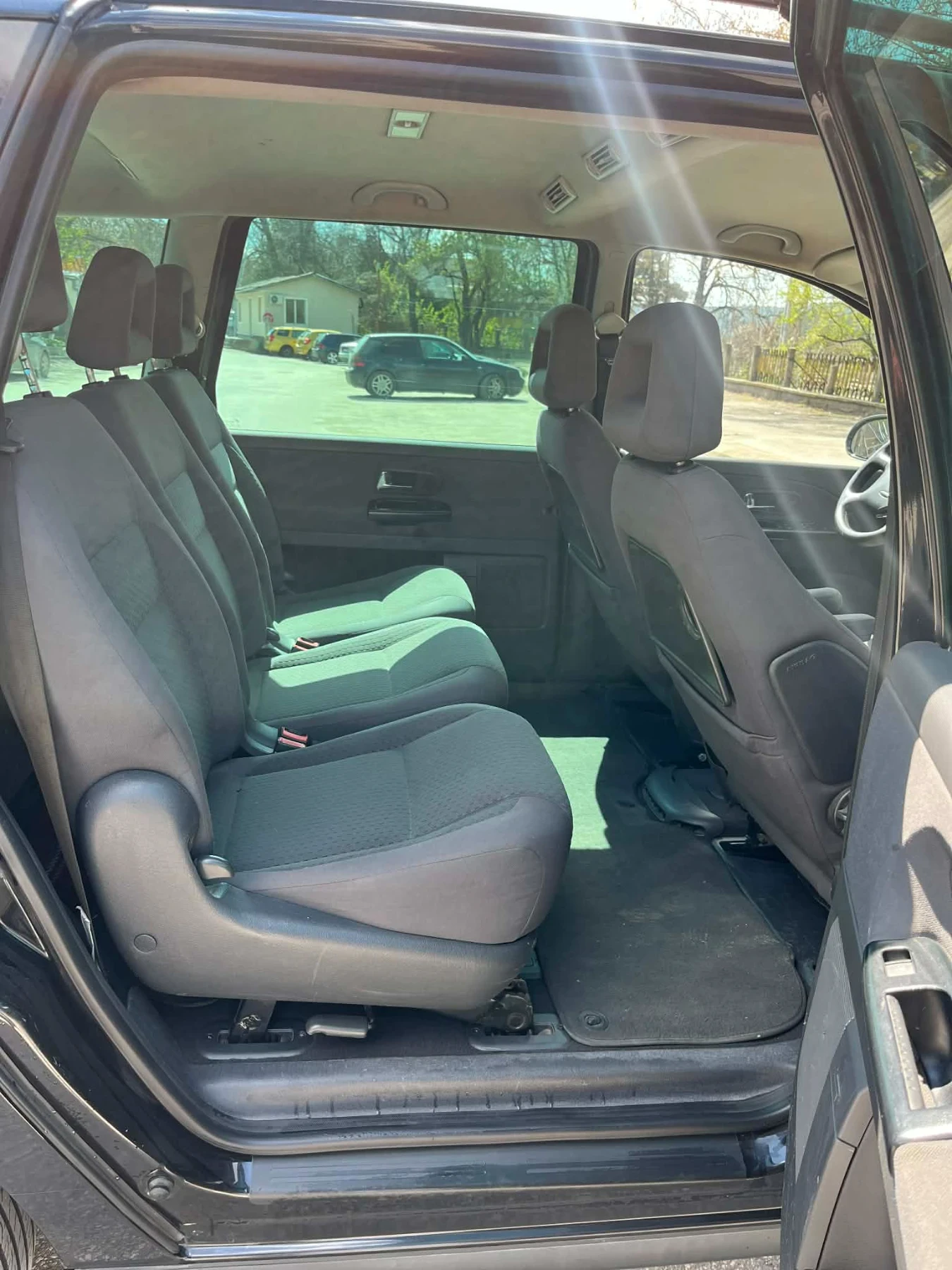 VW Sharan 1.8 турбо 150 кс 2006г, снимка 10 - Автомобили и джипове - 54293865