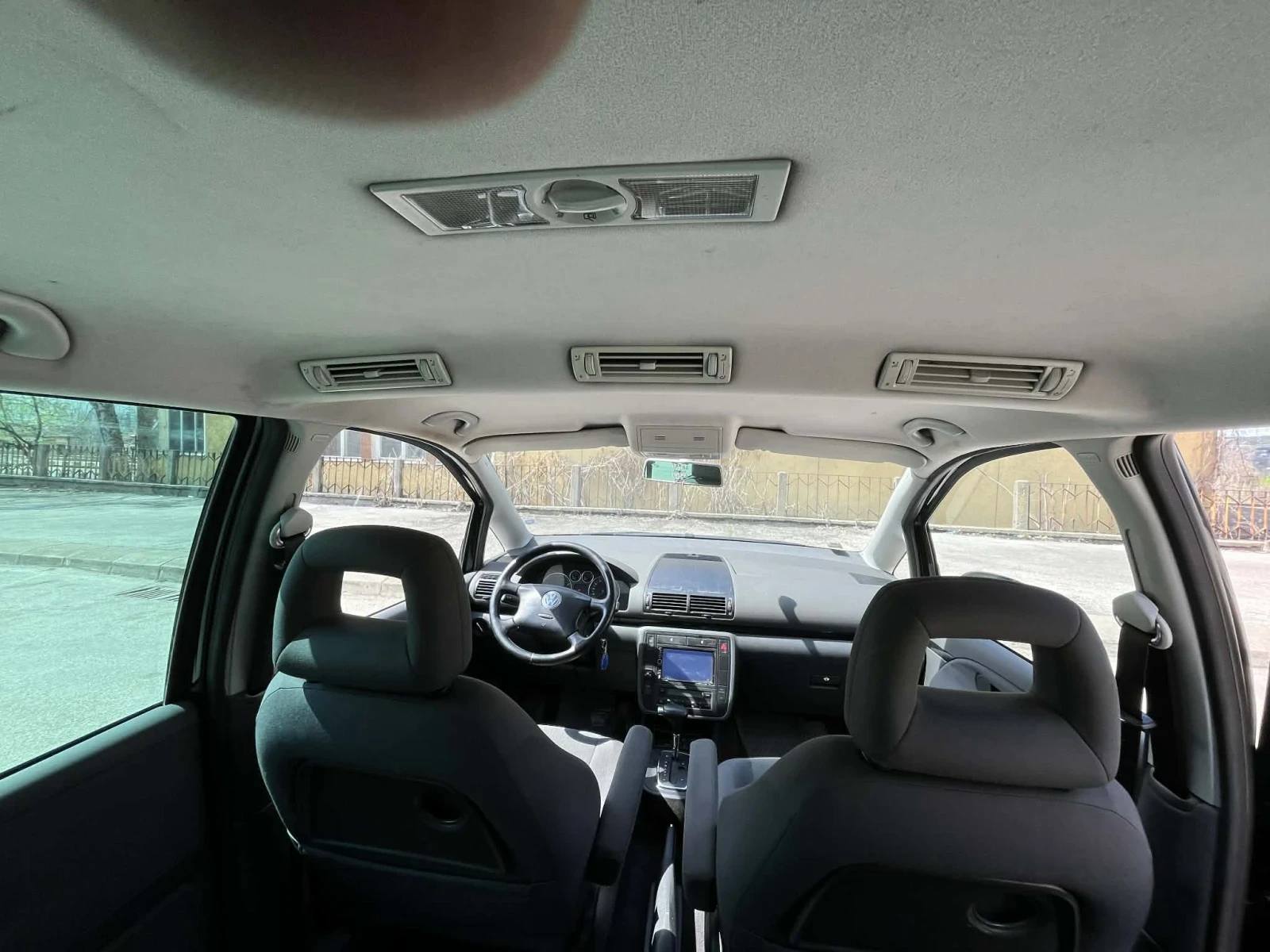 VW Sharan 1.8 турбо 150 кс 2006г, снимка 11 - Автомобили и джипове - 54293865