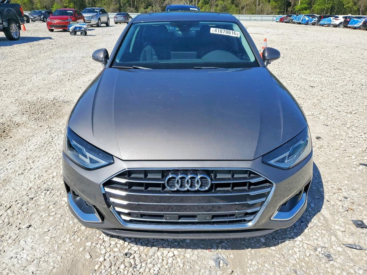 Audi A4 2.0l Premium, снимка 5 - Автомобили и джипове - 54537844