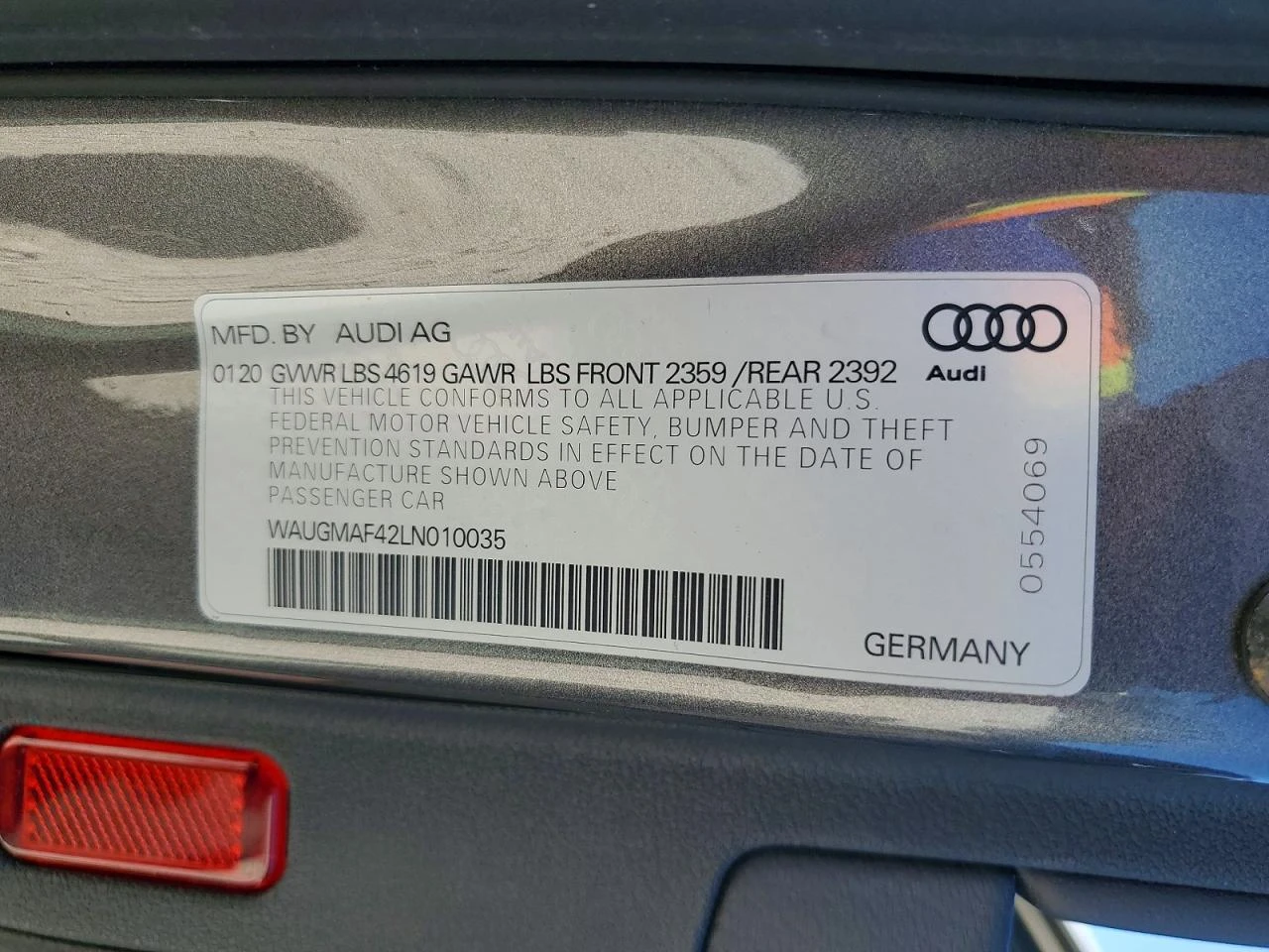 Audi A4 2.0l Premium, снимка 12 - Автомобили и джипове - 54537844
