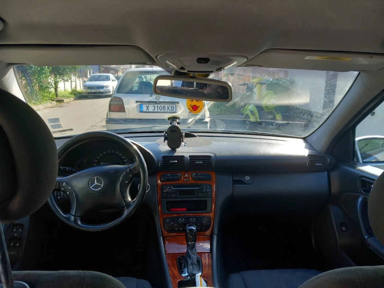 Mercedes-Benz C 200, снимка 8 - Автомобили и джипове - 54610211
