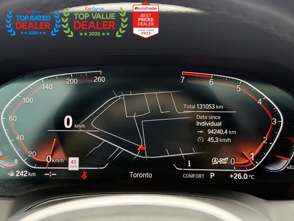 BMW 330 ixDrive M Sport, снимка 11 - Автомобили и джипове - 55299378