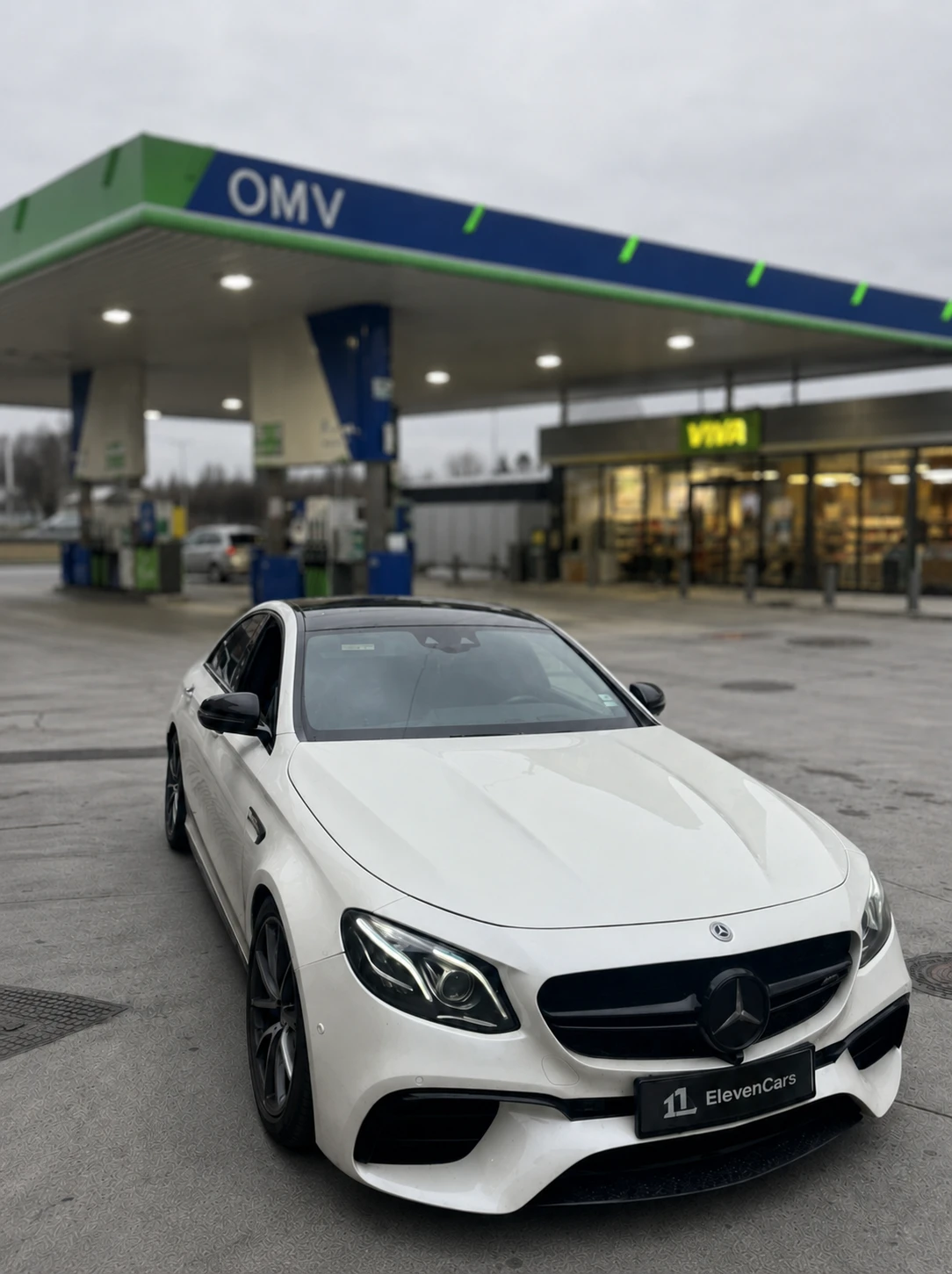 Mercedes-Benz E 63 AMG S, снимка 3 - Автомобили и джипове - 55782461