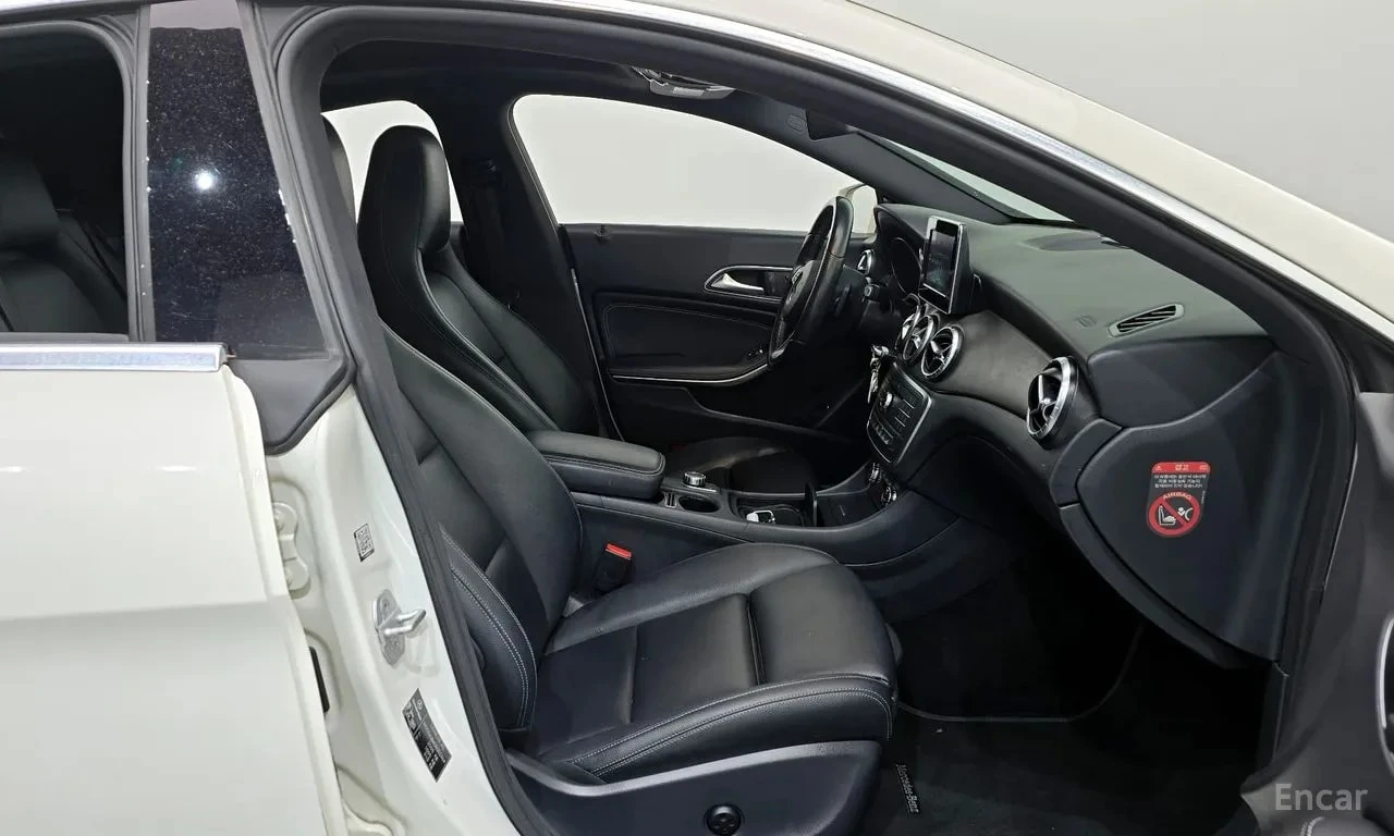 Mercedes-Benz CLA * CLA200 d * ���� �� �� | Mobile.bg � ����������� 11