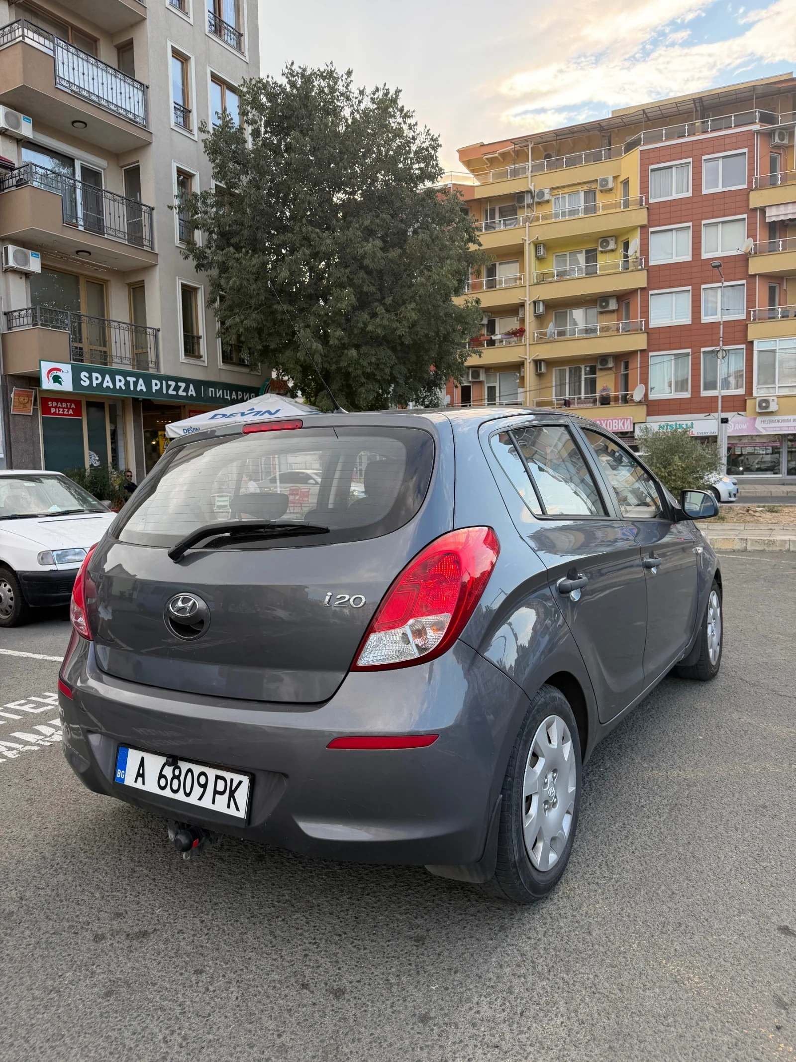 Hyundai I20, снимка 7 - Автомобили и джипове - 56014596