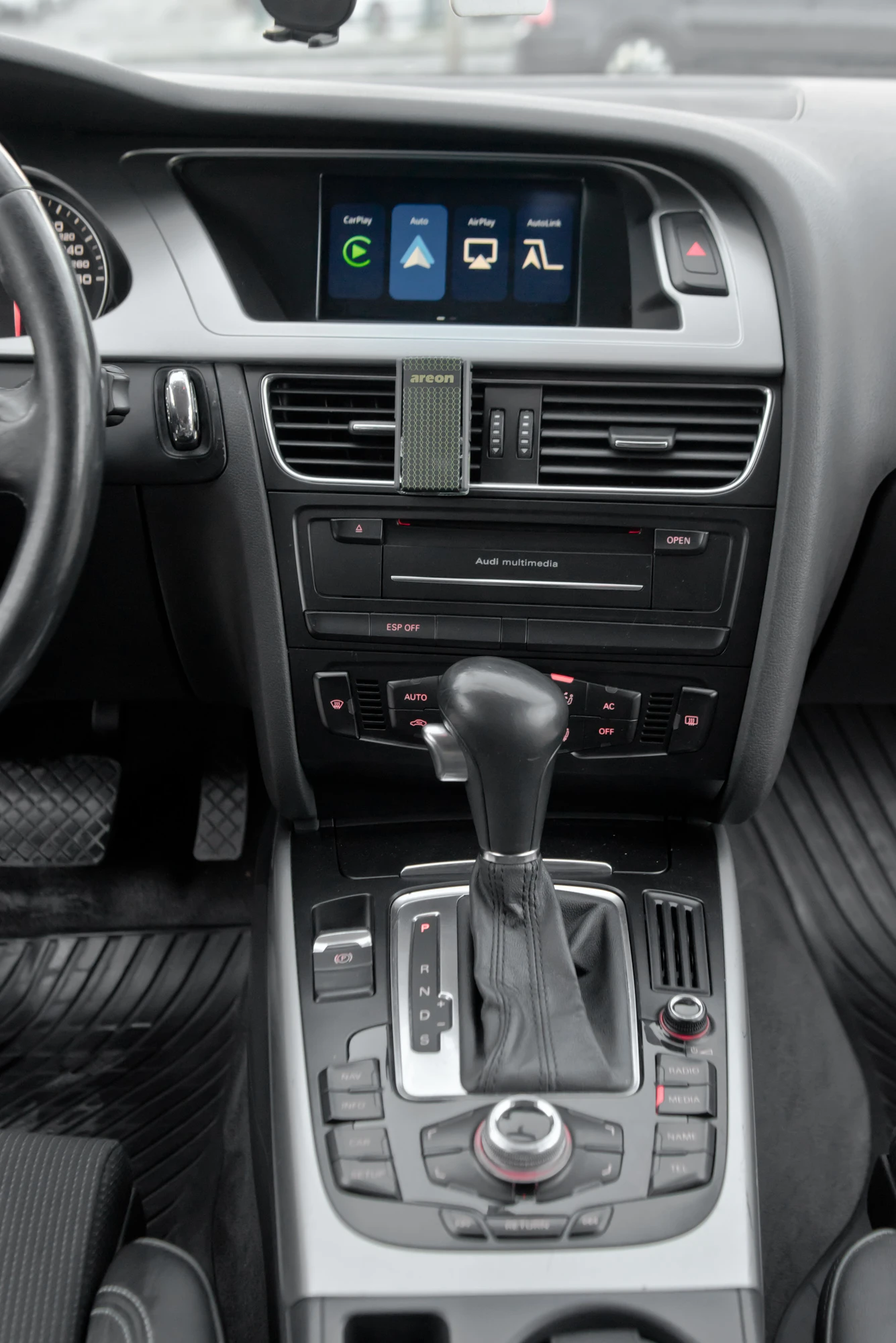 Audi A4 3.0tdi guattro , снимка 15 - Автомобили и джипове - 56469517