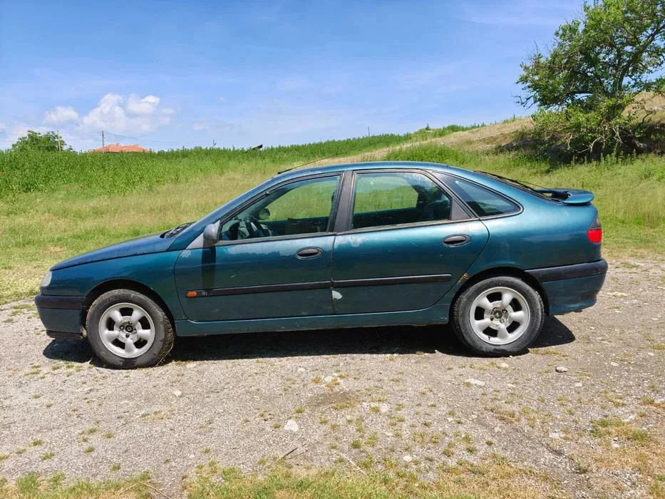 Renault Laguna 2.0 , снимка 5 - Автомобили и джипове - 56733714