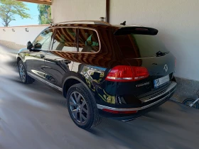 VW Touareg 3.0 TDI V6 R-line 262HP, снимка 2