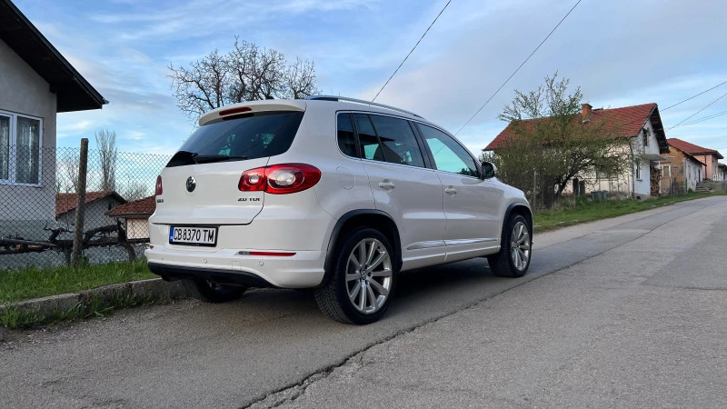 VW Tiguan R-line, снимка 6 - Автомобили и джипове - 49548438