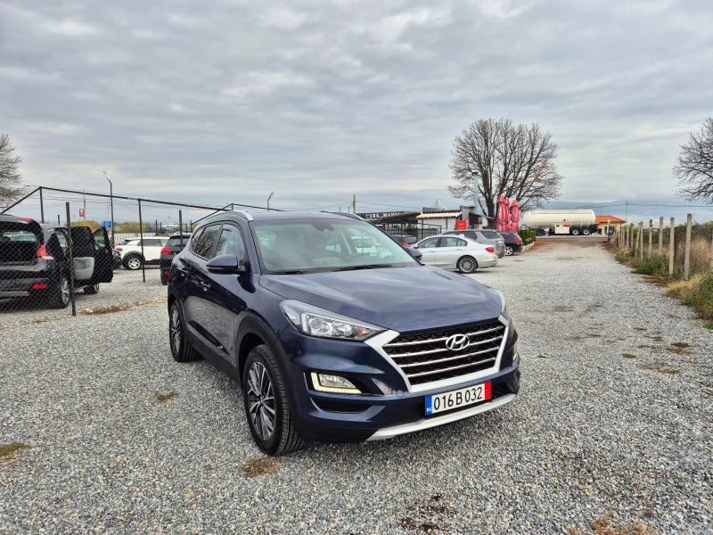 Hyundai Tucson 1.7CRDi* AUTOMAT* , снимка 8 - Автомобили и джипове - 52333173