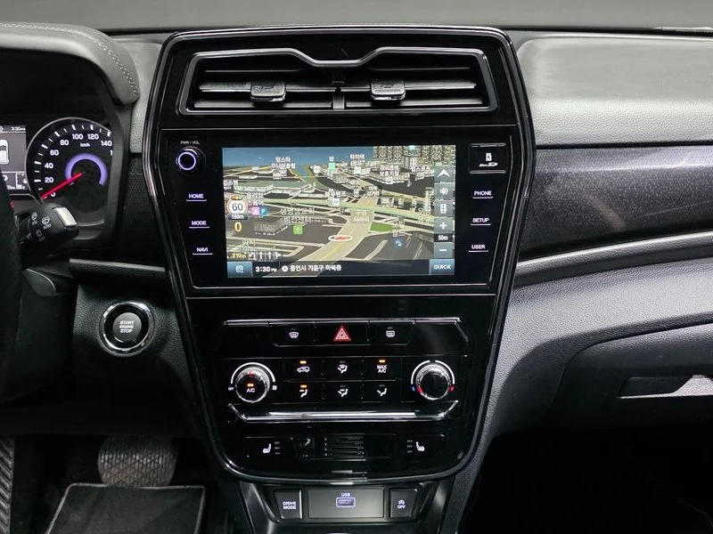 SsangYong Tivoli 1.5 Automatic, снимка 14 - Автомобили и джипове - 55749575