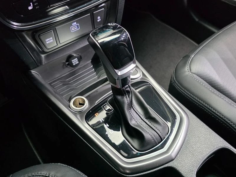 SsangYong Tivoli 1.5 Automatic, снимка 9 - Автомобили и джипове - 55749575