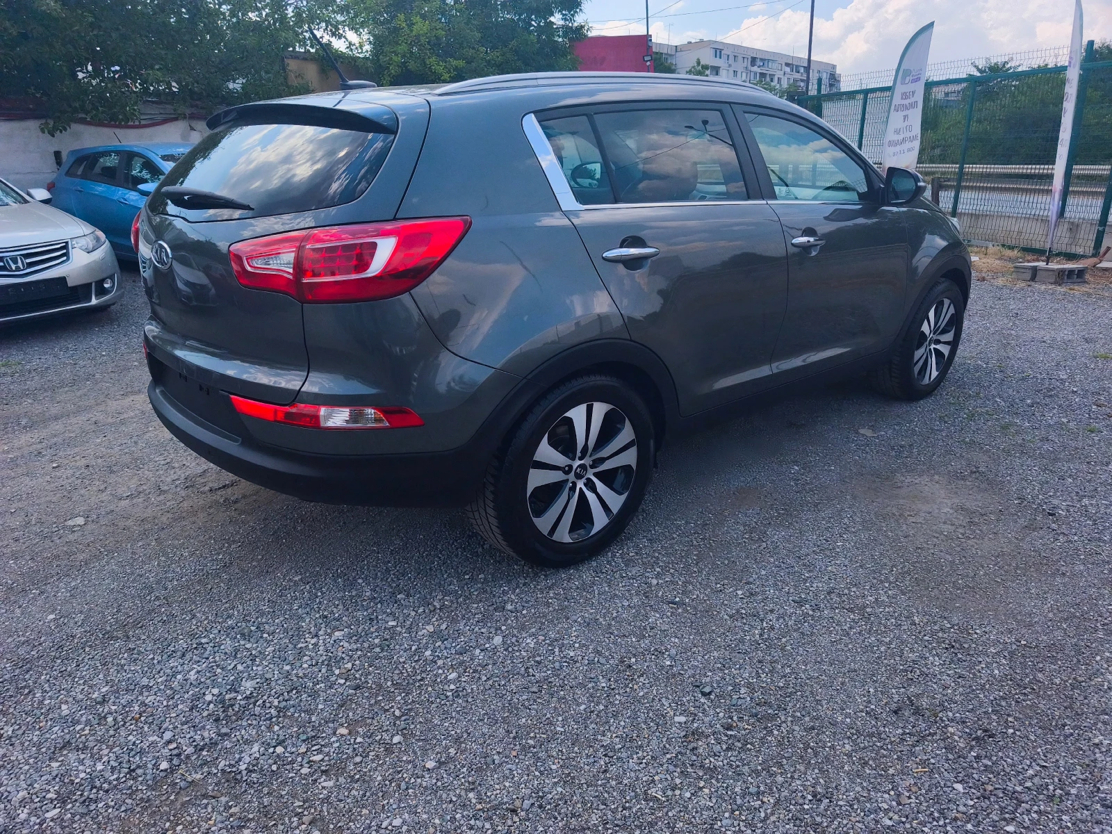 Kia Sportage 2.0-ВСИЧКИ ЕКСТРИ-ТОП - изображение 6