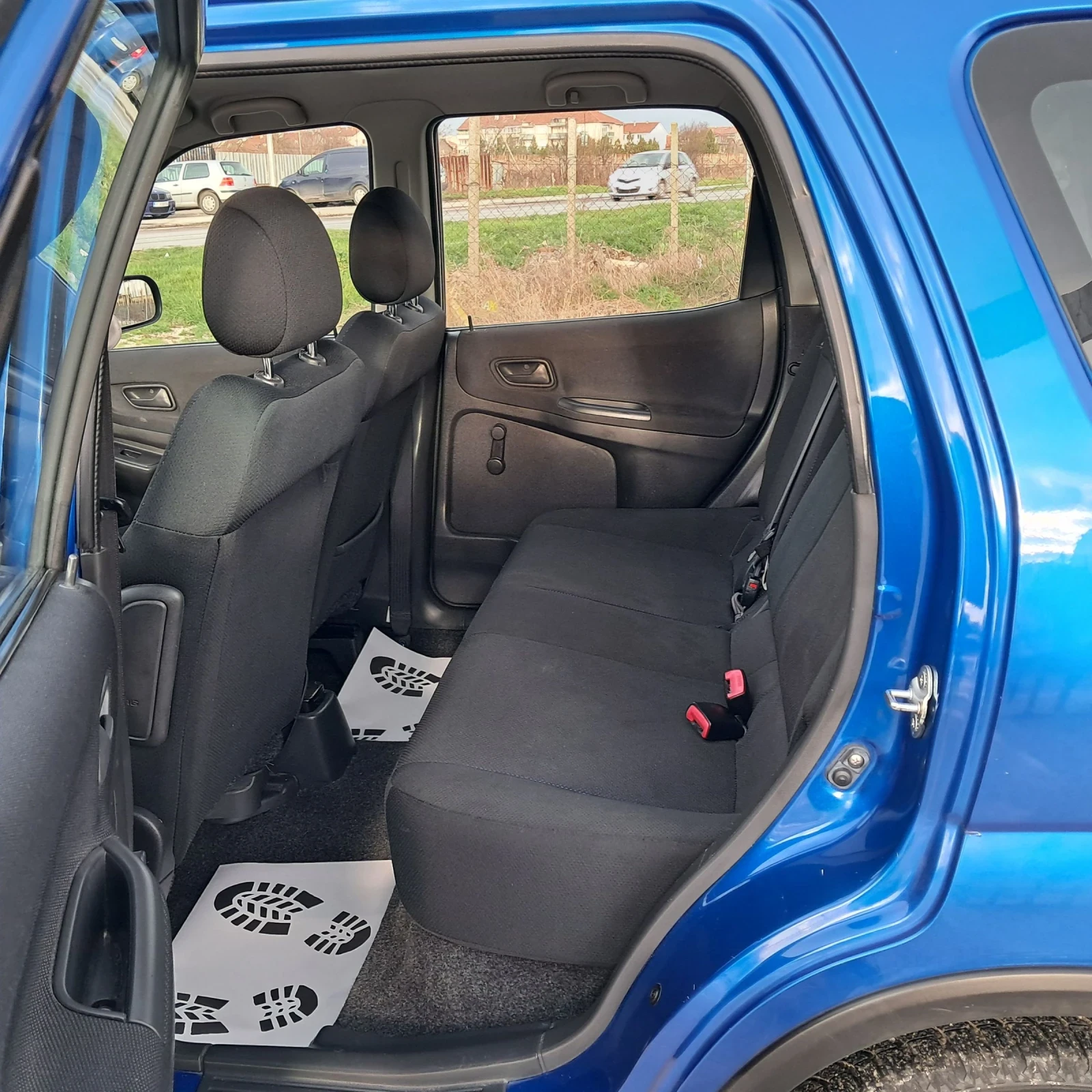 Suzuki Ignis 1.3I 4#4 | Mobile.bg � ����������� 8