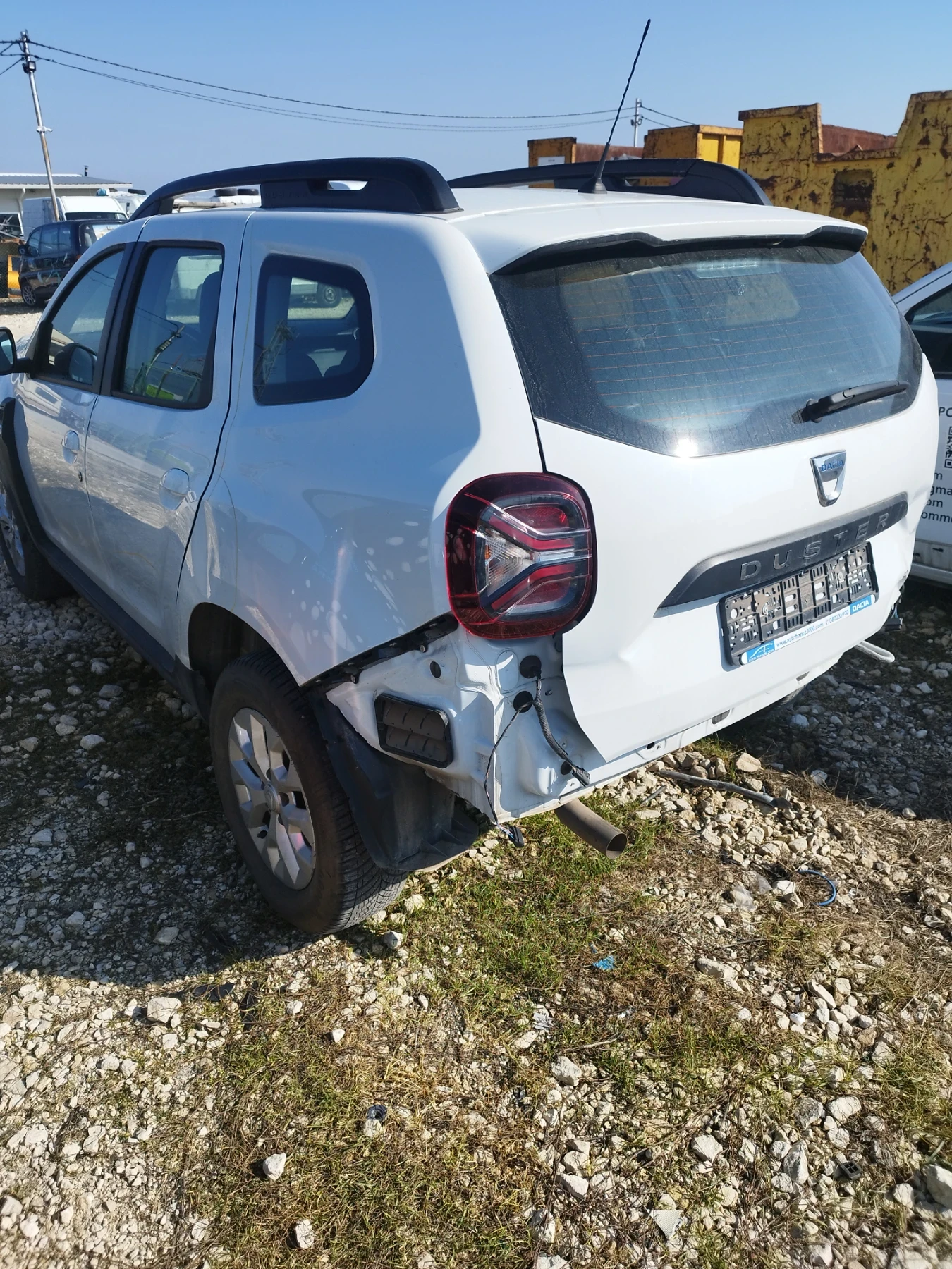 Dacia Duster 1.3i H5HE, снимка 7 - Автомобили и джипове - 53722064