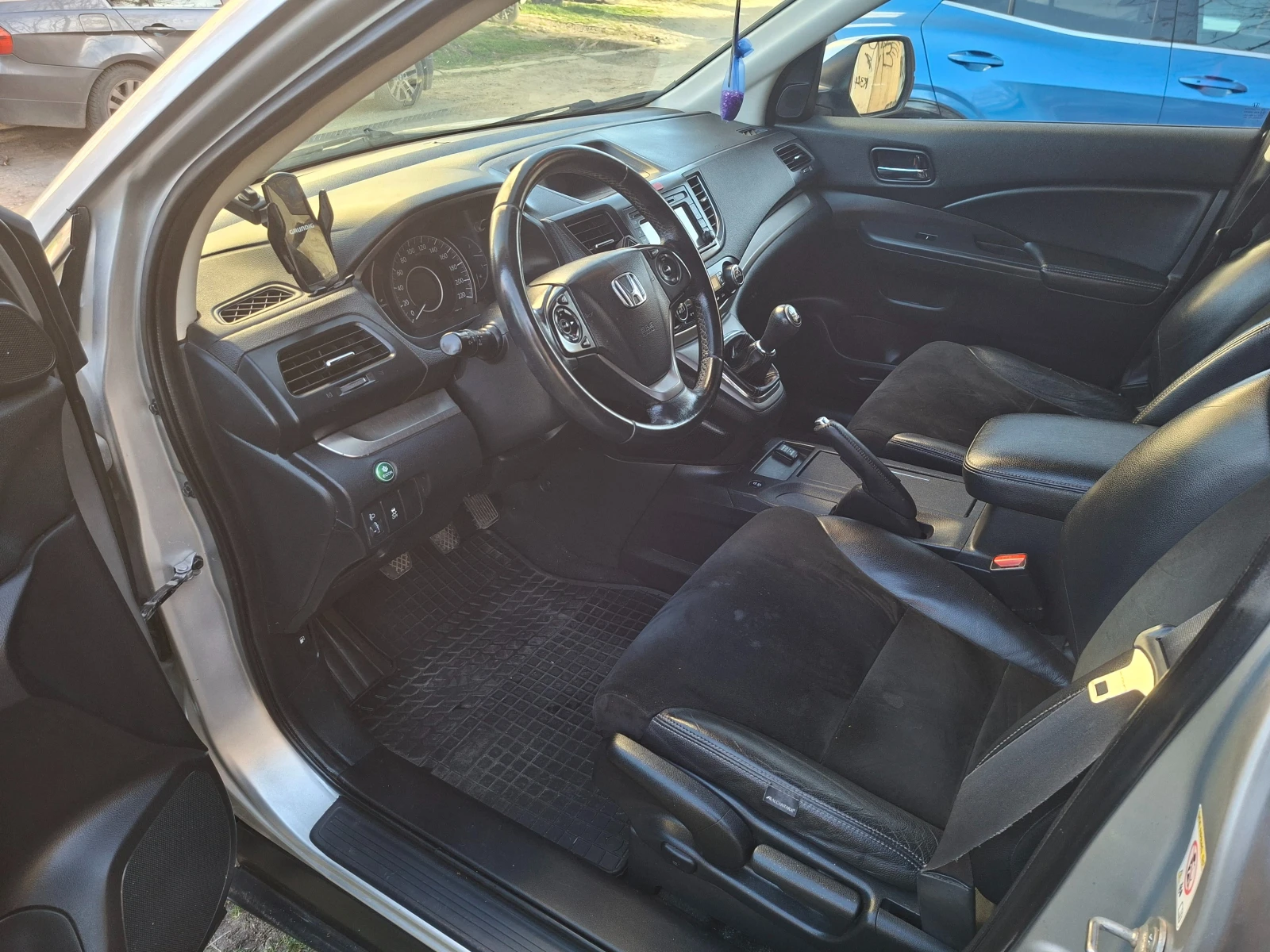 Honda Cr-v 4×4, снимка 13 - Автомобили и джипове - 53743240